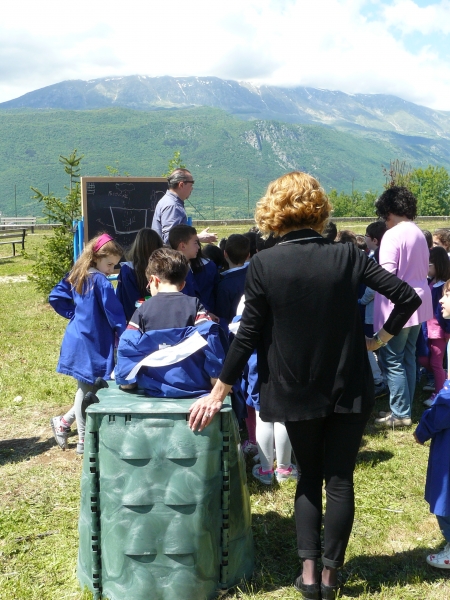 L' Incontro nella Scuola Elementare di San Demetrio Nè Vestini (AQ)