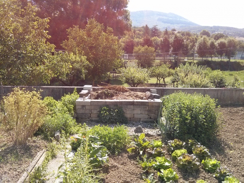 Lo stallo in blocchetti di cemento